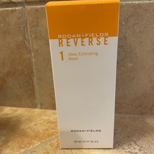 Rodan+Fields Reverse Exfoliating Wash